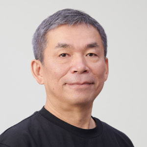 安次富 隆